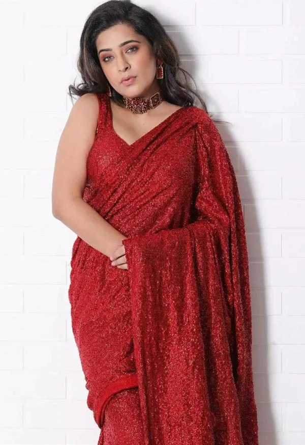 shiny dixit saree hot actress ullu app