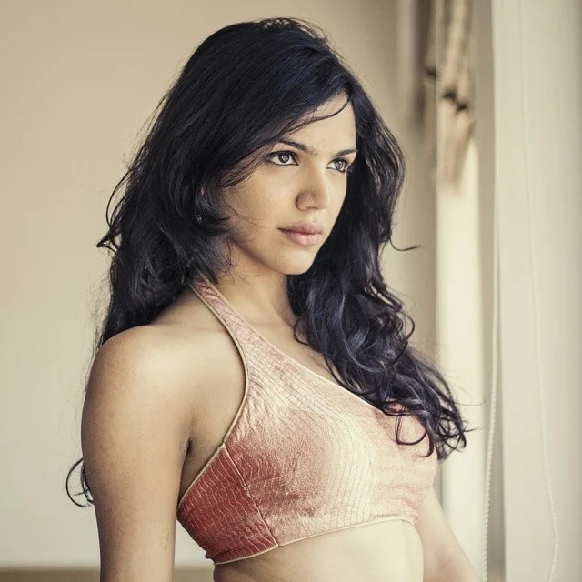 Shriya Pilgaonkar hot photos