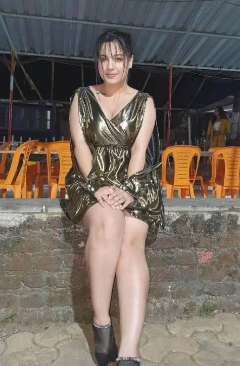 Sonali Pandita short dress curvy hot actress