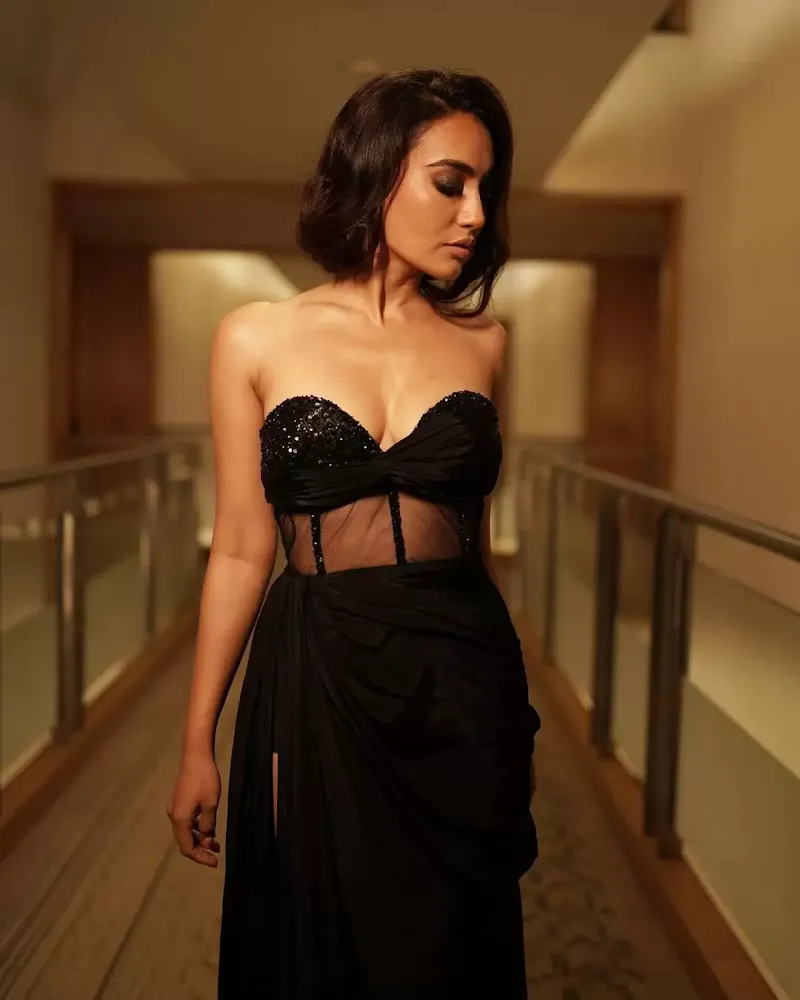 Surbhi Jyoti cleavage off shoulder dress indian tv actress