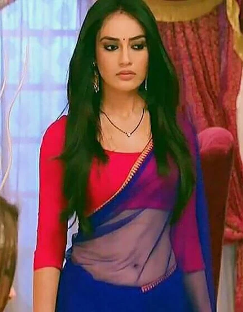 Surbhi Jyoti navel saree hot photos