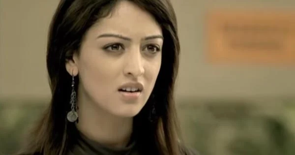 Watch Sandeepa Dhar in this old ad video.