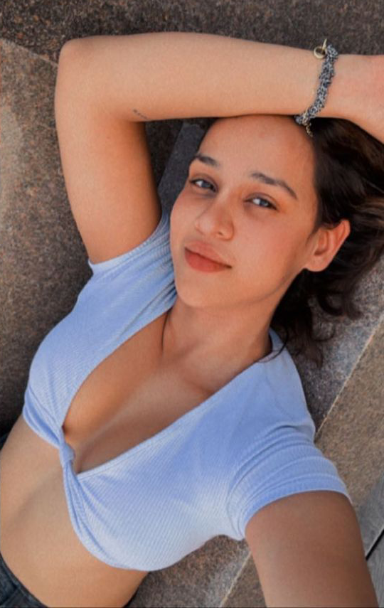 aisha sharma cleavage crop top actress