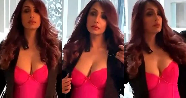 Kashmera Shah in pink lingerie flaunted ample cleavage and set social media on fire – see video.