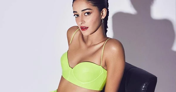 ananya panday tiny green top pants