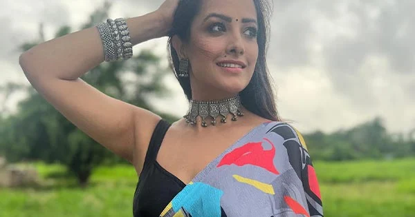 anita hassanandani saree hot tv actress naagin