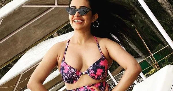 Udan Patolas actress, Apoorva Arora, in this bikini kickstarted the year 2023 – see photo.