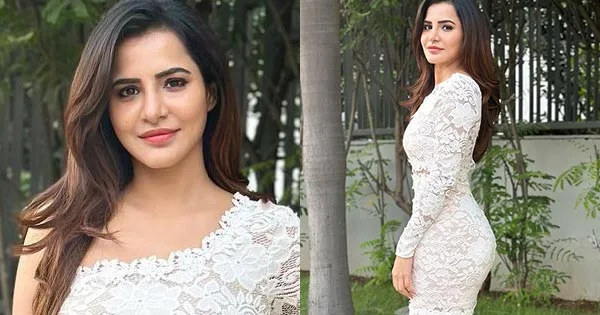 Ashu Reddy flaunts her toned curves in short white dress – see photos.