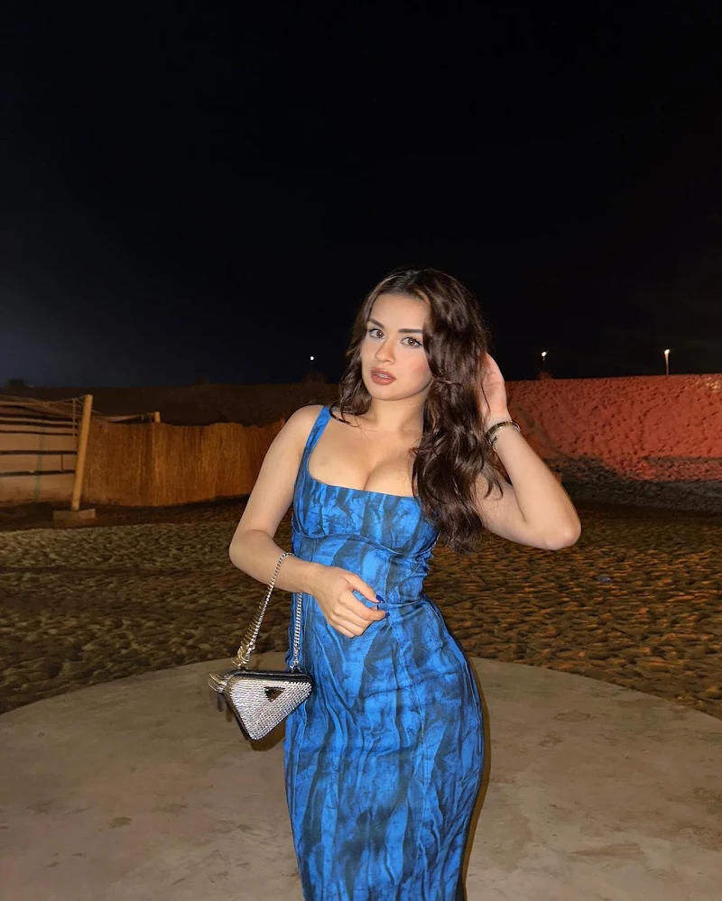 avneet kaur cleavage blue bodycon dress busty indian