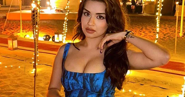 avneet kaur cleavage blue bodycon dress busty indian