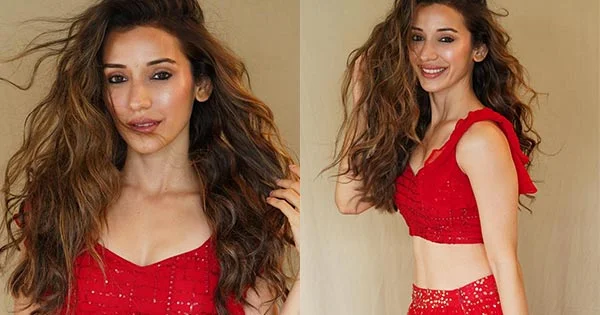 Heli Daruwala in this red outfit looked breathtaking – see photos.