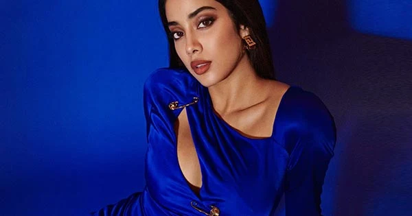 Janhvi kapoor in thigh high slit blue dress flaunts her fine curves and style – see now.