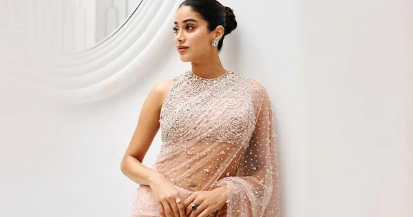 Janhvi Kapoor in sheer saree flaunts her fine curves – see hot pics.