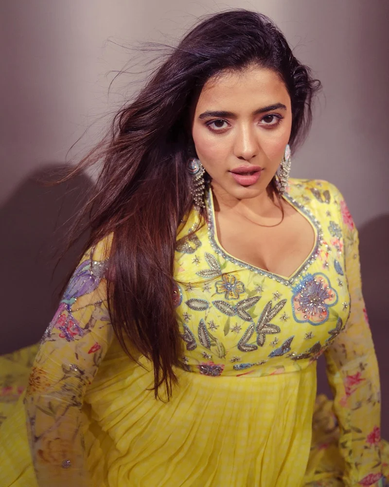 Ketika Sharma yellow suit cleavage curvy busty indian actress