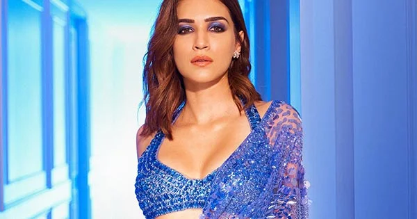 Kriti Sanon’s sizzling hot avatar in sheer blue saree wowed fans – see now.