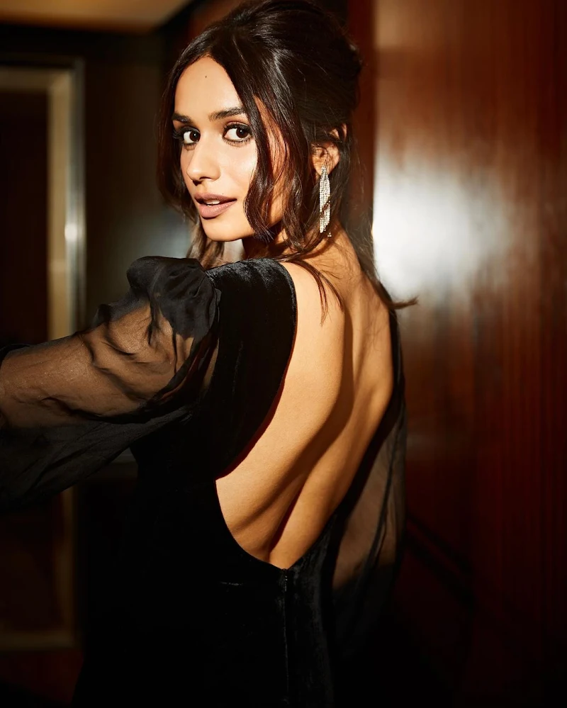 Manushi Chhillar backless black dress