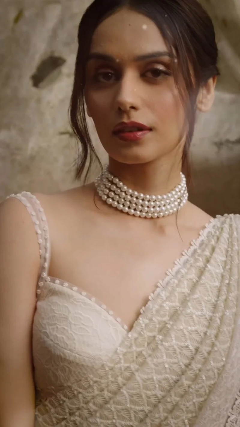 manushi chhillar white saree pearl necklace