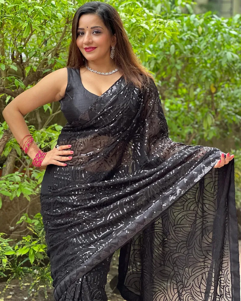 monalisa black saree cleavage curvy hot actress