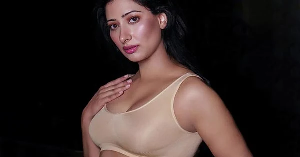 niharica raizada tiny top cleavage busty indian