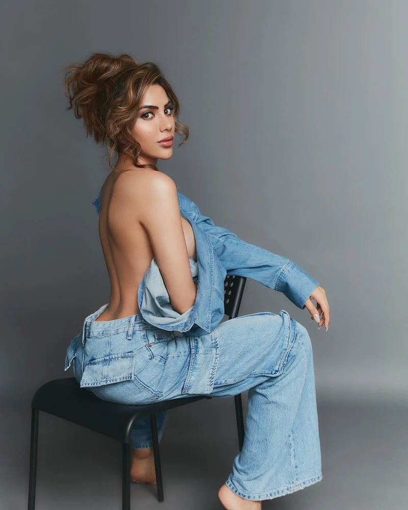 Nikki Tamboli sexy back topless denim jacket