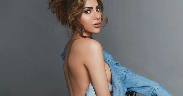 Nikki Tamboli sexy back topless denim jacket