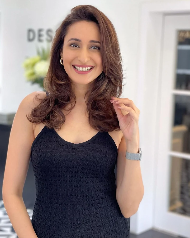 pragya jaiswal black dress slim sexy body