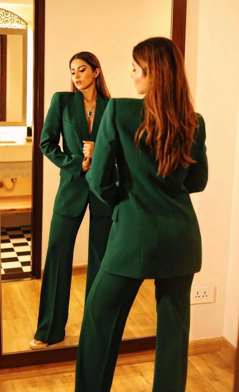 pranutan bahl green suit stylish actress