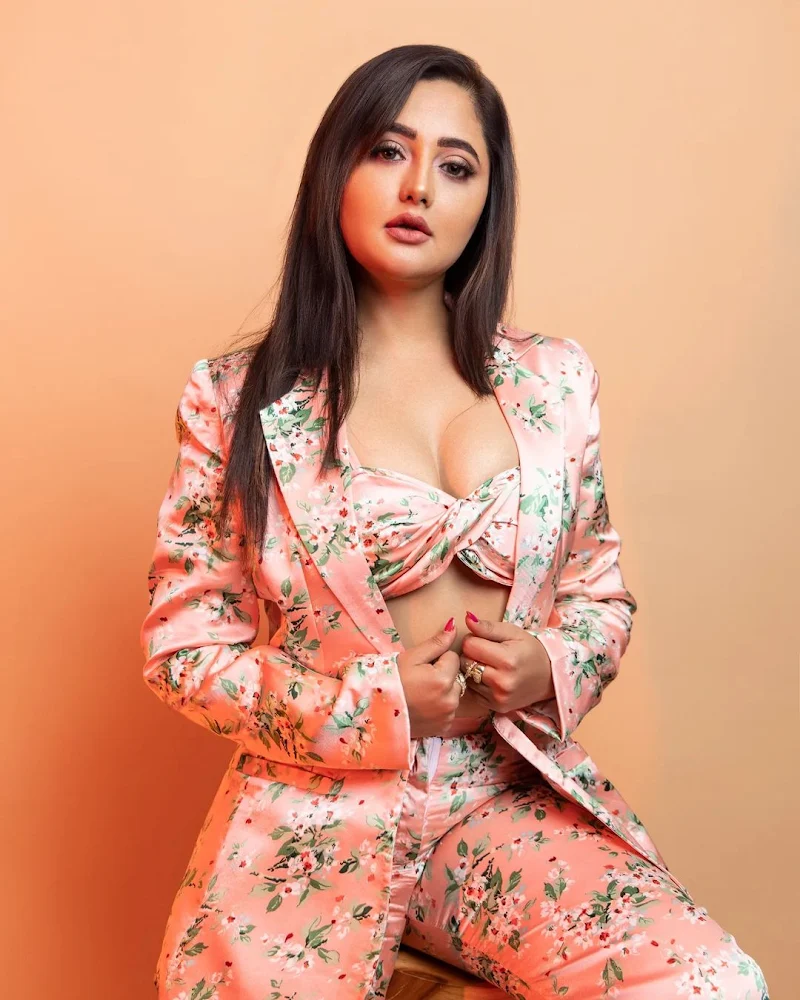 Rashami Desai cleavage pantsuit hot stylish actress