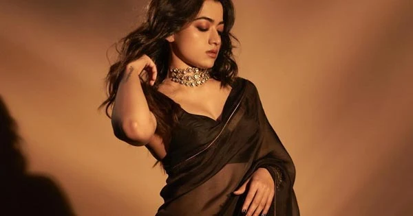 Animal actress, Rashmika Mandanna, in sheer black saree looked simply stunning – see now.