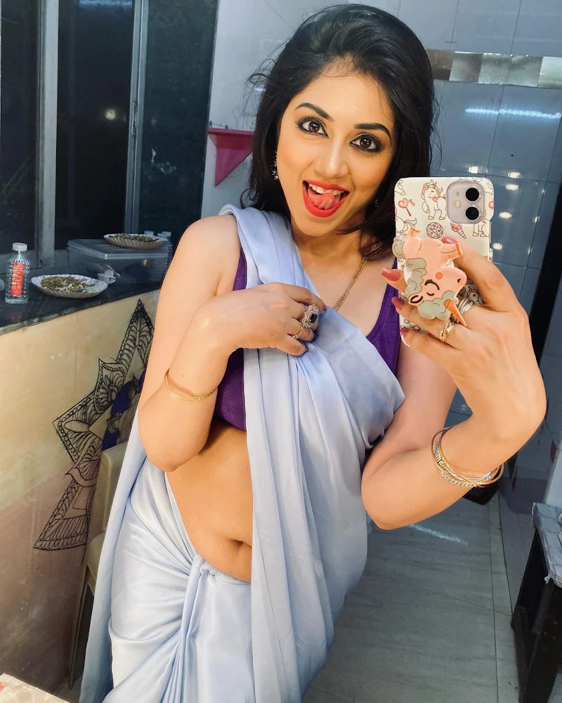 Reema Worah saree navel curvy tv actress