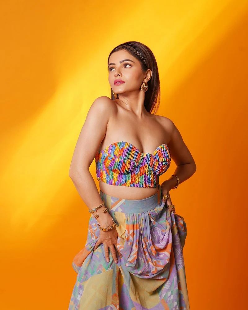 rubina dilaik cleavage off shoulder top