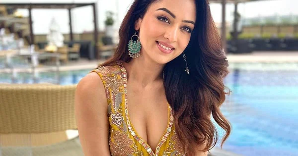 sandeepa dhar cleavage hot actress