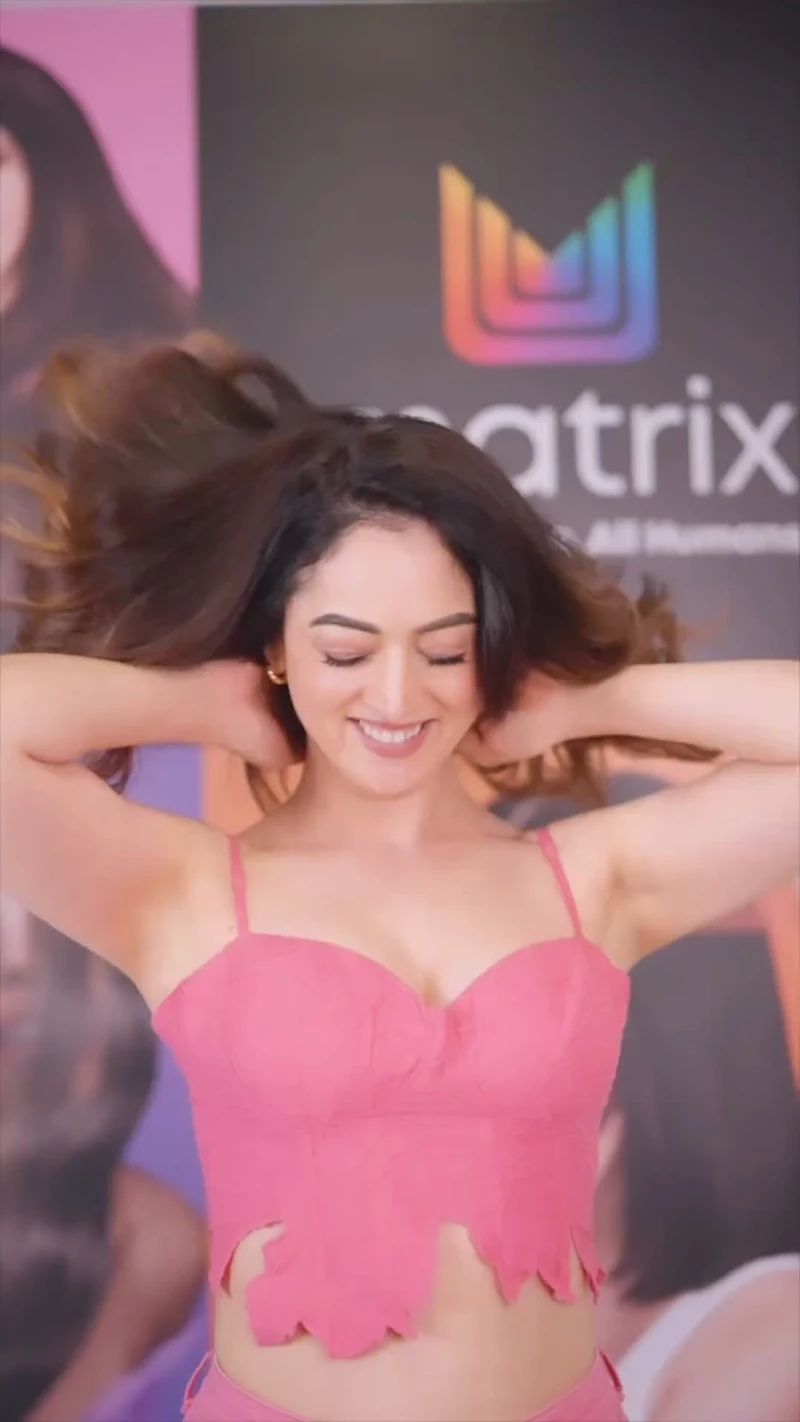 sandepa dhar cleavage pink outfit.jpg