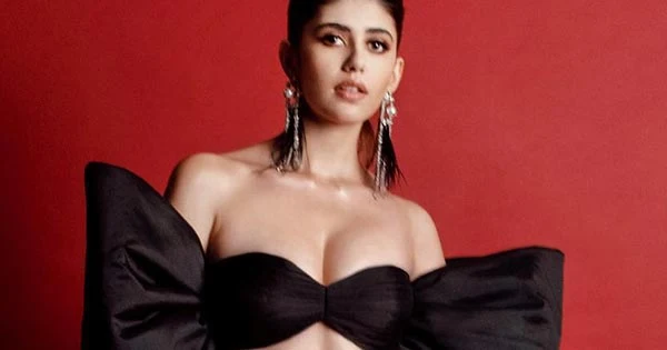 Sanjana Sanghi in cleavage baring black outfit sets temperature soaring – see now.