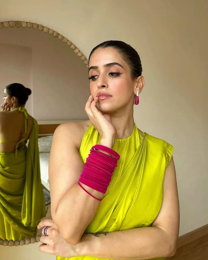 Sanya Malhotra green saree sleeveless backless blouse