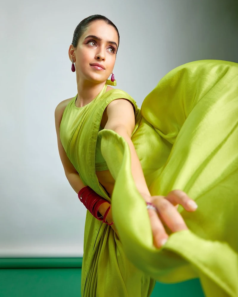 sanya malhotra green saree hot actress