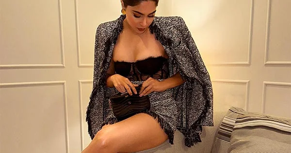 Sharvari showed off her sexy toned legs in this short stylish attire – see photos.