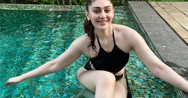 Shefali Jariwala, 40, defies age with her stunning looks and oozing hotness in black swimsuit – see now.