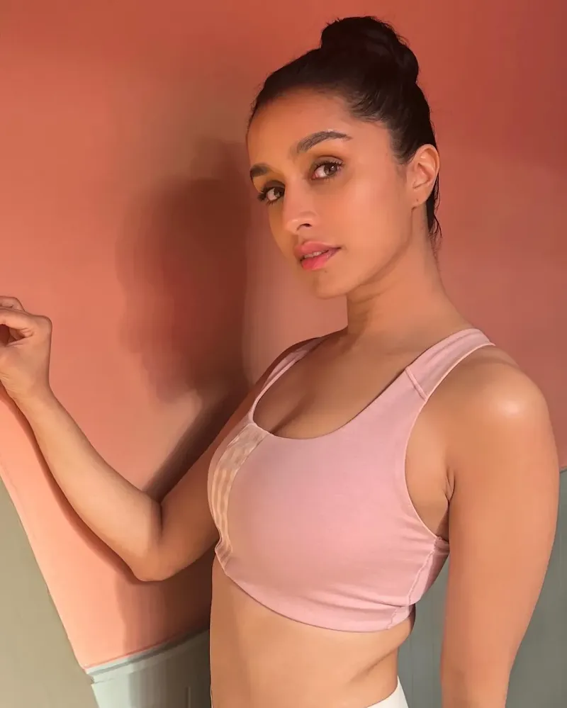 Shraddha Kapoor sports bra