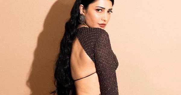 Salaar actress, Shruti Haasan, in backless saree turns the heat up with grace.