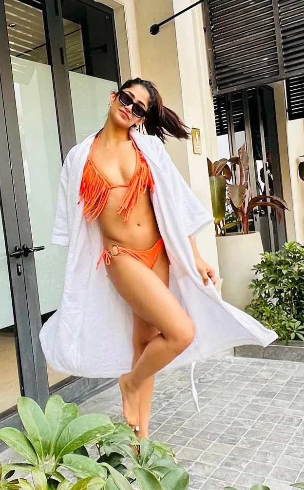 shweta sharda orange bikini sexy slim body