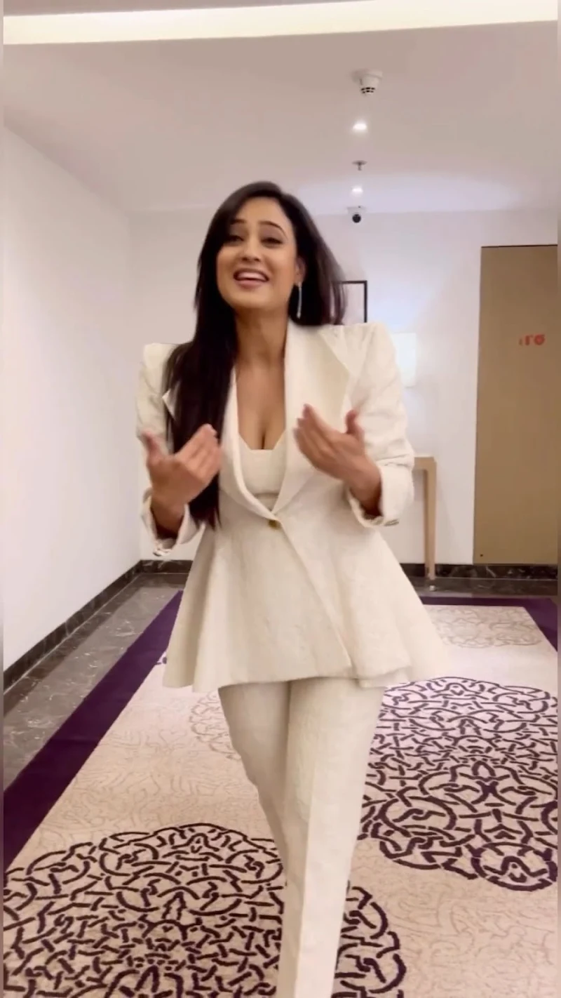 shweta tiwari pantsuit stylish tv actress