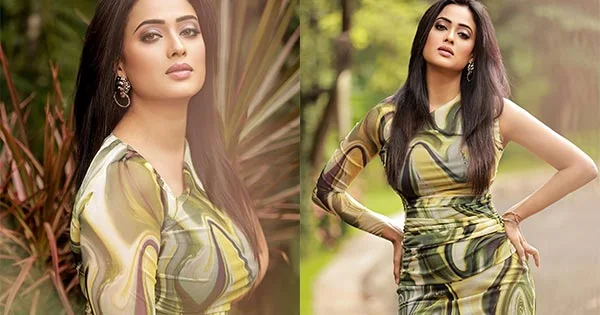 Shweta Tiwari, 42, looks stunning in this one sleeve body hugging outfit – see now.