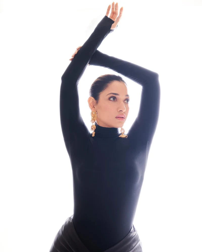 tamannaah black tight outfit curvy body