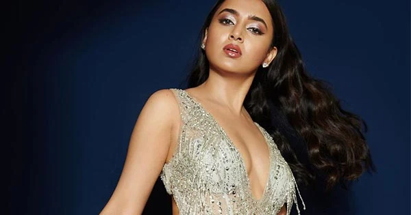 Tejasswi Prakash looks too hot to handle in this cleavage baring shimmery gown – see now.