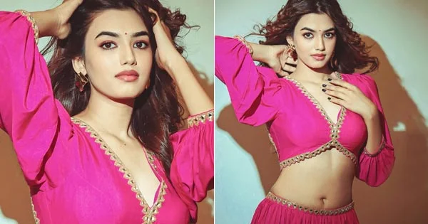 vidhi yadav navel pink outfit hot tv actress