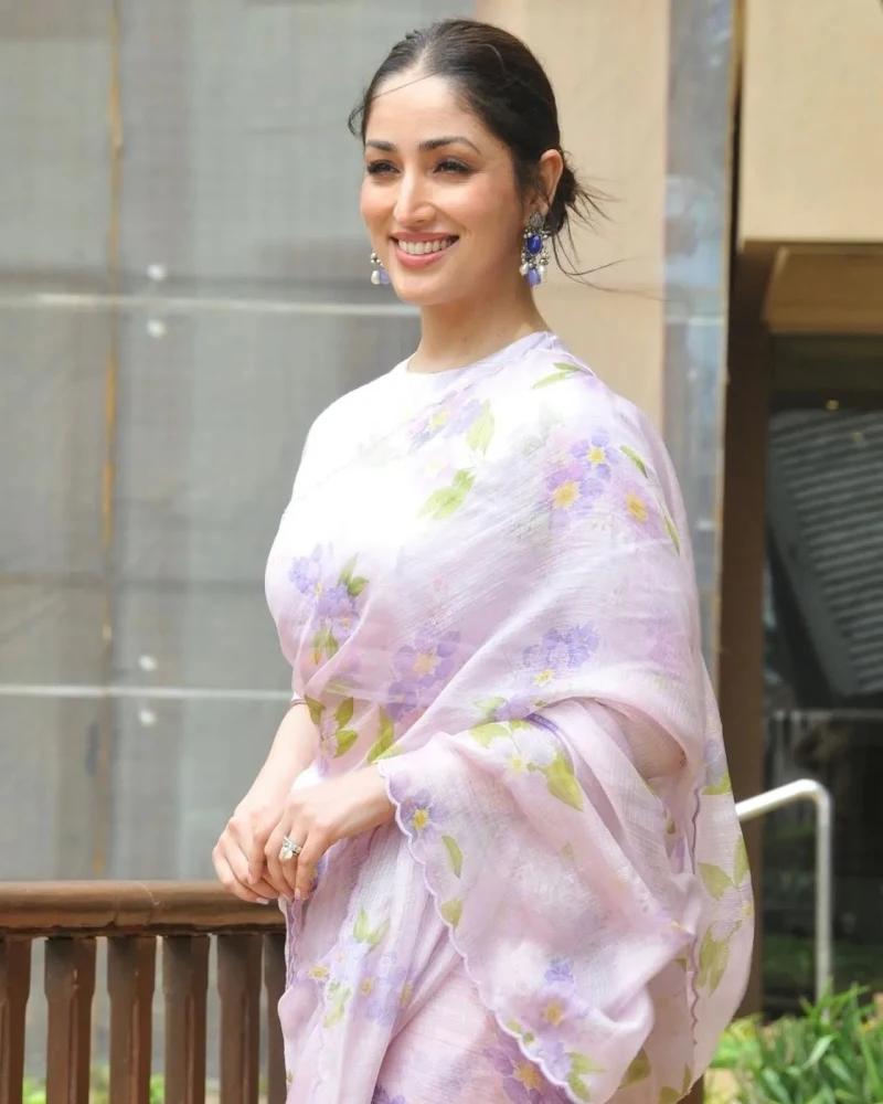 yami gautam saree beautiful actress