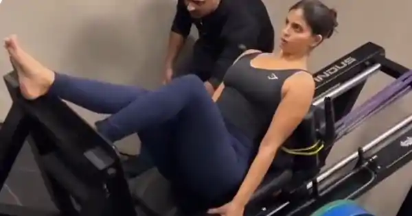 Suhana Khan workout video goes viral – Shah Rukh Khan’s daughter.