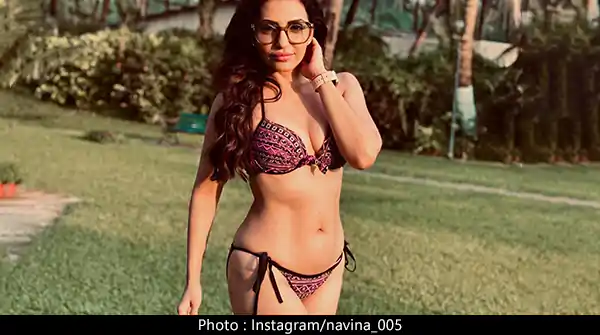 Navina Bole in bikini flaunts her sexy body – Raseeli Raatein actress turned the heat up.