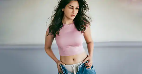 Nikita Dutta in unbuttoned jeans and crop top makes fans drop their jaws.